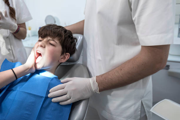 Best Emergency Care for Gum Disease in Columbus Junction, IA